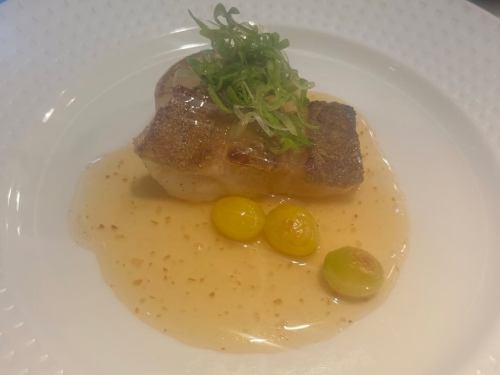 This is Teppanyaki Tamayura.

We will be offering a Christmas special dinner (17,000 yen) for two days only, on December 24th and 25th, 2025.
We still have seats available for the 25th.
We look forward to your visit.

Teppanyaki Tamayura
1-26-1-317 Kamimeguro, Meguro-ku
Nakameguro Atlas Tower Annex 3F
📞03-5724-3777
Closed every Monday (if Monday is a public holiday, the following Tuesday)

#Teppanyaki Tamayura
#Nakameguro Gourmet
#NakameguroDinner
#NakameguroLunch
#Nakameguro Steak
#teppanyaki
#ChristmasDinner
#Teppanyaki
#Nakameguro food
#Tamayura