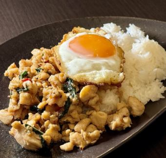 ムエタイガパオライス