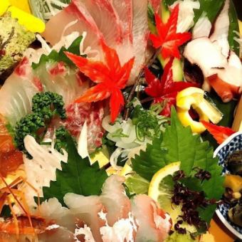 [如果你想吃新鲜的鱼生鱼片，请点击这里] ≪Kiwami套餐≫ 12道菜5,000日元2小时[无限畅饮]