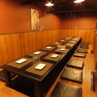 The spacious tatami room is perfect for various banquets♪ Please feel free to contact us!