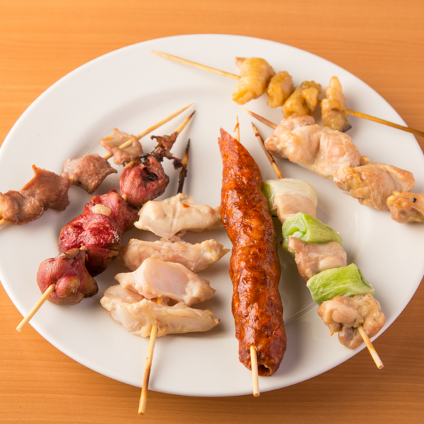 【少人数宴会やご家族でのお食事にオススメ♪】豪華☆串盛りセット