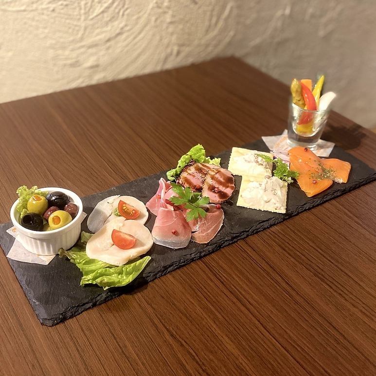 Today's appetizer platter 3 types