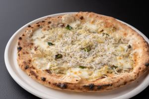 シラスとガーリックのPizza