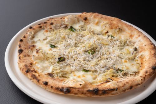 シラスとガーリックのPizza