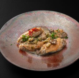 じっくりコトコト手羽先の白ワイン煮猟師風