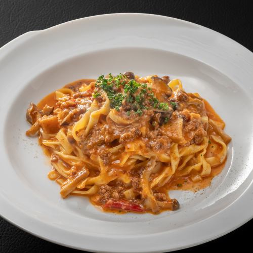 ポルチーニ茸のボロネーゼ