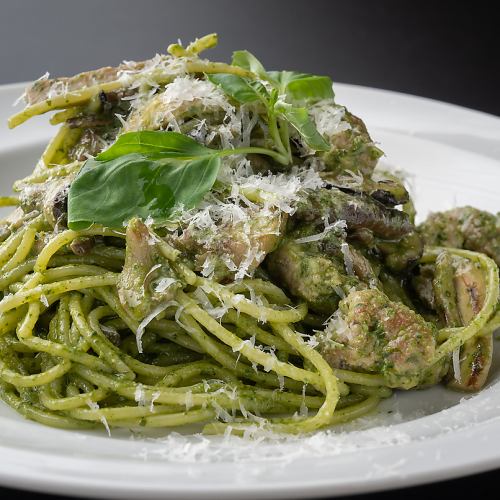 サルシッチャとキノコのジェノベーゼ