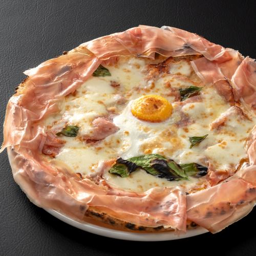 【一枚一枚丁寧に窯で焼き上げる】本格ピザ　920円～