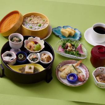 【6月1日起】春彩木瓦便当（含天妇罗）2,700日元（含税和服务费）