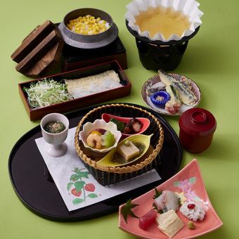 【6月1日起】“夏季特别套餐”时令鱼涮涮锅小锅菖蒲 5,000日元（含税和服务费）