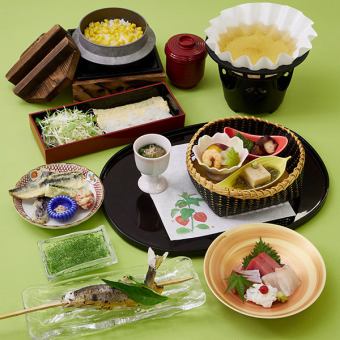 【6月1日起】“夏季特别套餐”时令鱼涮锅小锅紫阳花 6,000日元（含税、服务费）