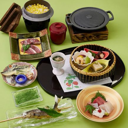 【6月1日起】“夏季特别套餐”黑毛和牛铁板烧紫菜 6,000日元(含税、服务费)