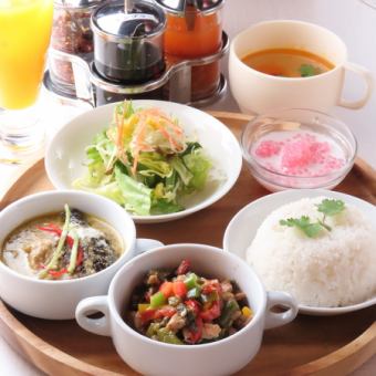 【サワデープレート】グリーンカレーとガパオセット　