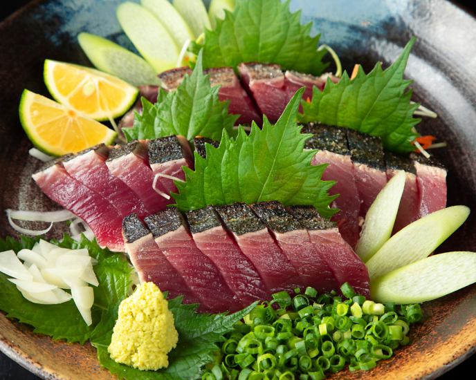 Fresh ingredients delivered daily from Kochi! Exquisite ingredients such as raw bonito ♪ Gorgeous plate bowl dishes are a masterpiece!