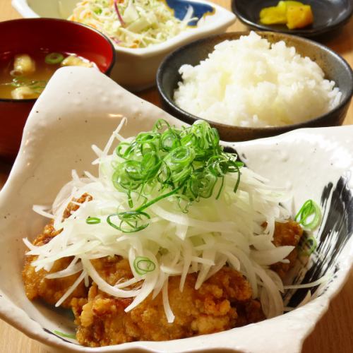 鶏唐揚げ土佐風定食