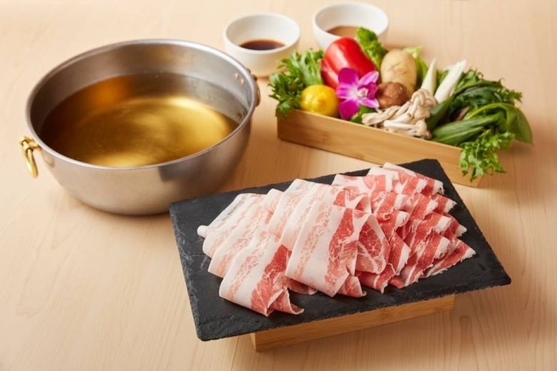 Juicy, rich and delicious! Hokkaido brand pork [Yume no Daichi Premium Course] Adults 2,800 yen