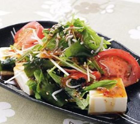 Wakame and tofu salad