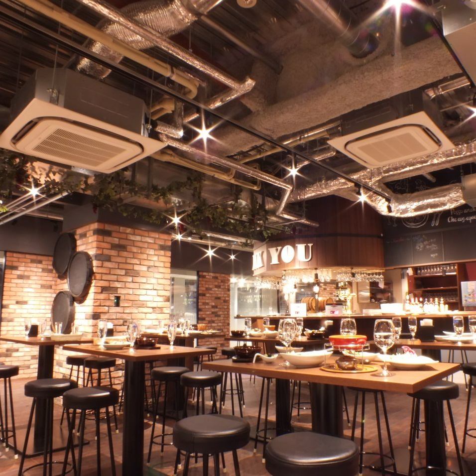 The inside of the store is made in an Italian bar style! 10 seconds walk from Exit 1 of Sakae Station