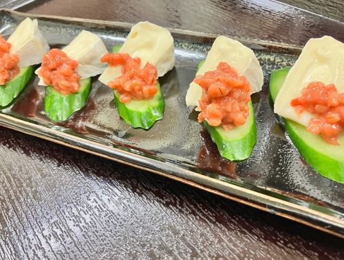 カマンベールと、もろみ味噌。