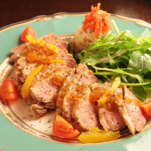 ≪ Low-temperature roasted duck carefully and slowly cooked ≫