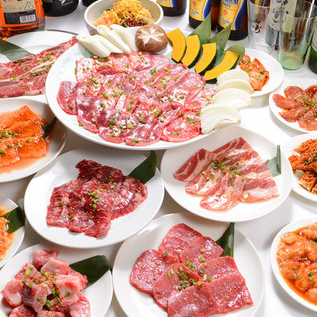 【食べ放題】牛カルビ・和牛ロース・上ハラミを堪能！おすすめコース 3,980円(税込4,380円)