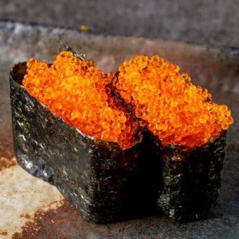 Flying Fish Roe Gunkan / Spicy Pollack Roe Gunkan