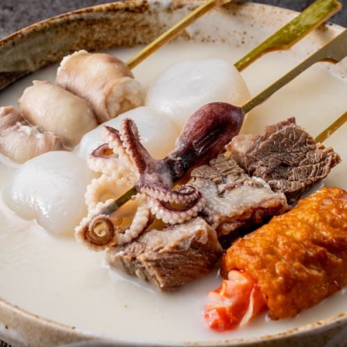 국물과 재료의 맛이 응축 된 "닭 백탕 오뎅"