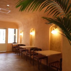 エリア屈指のお洒落な空間は大人のデートにぴったりです◎