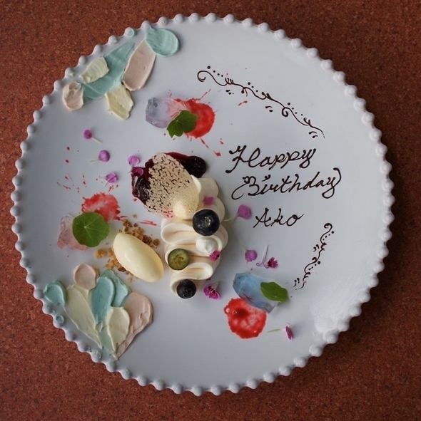 【誕生日・記念日に！】大切な人と特別な日にデザートプレートサプライズ♪