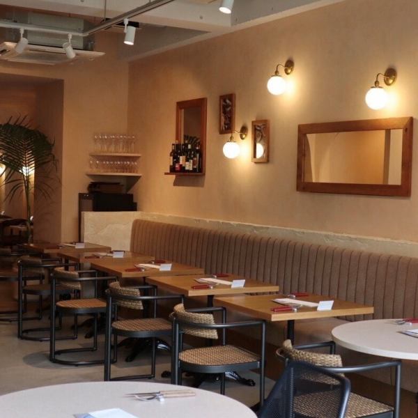 【大人のデート・記念日に】大人の雰囲気漂う店内。デートや記念日にも最適です。記念日コースもあるので、用途に合わせてお使いください!