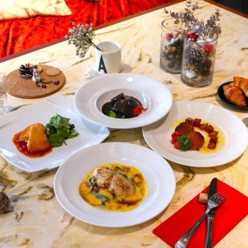 ランチタイム限定！【選べるメインとハーフビュッフェ】1700円～