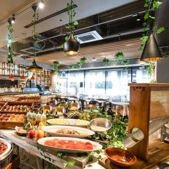 ホテル朝食ビュッフェでパワーチャージ！【前日までのご予約でお一人様2000円】