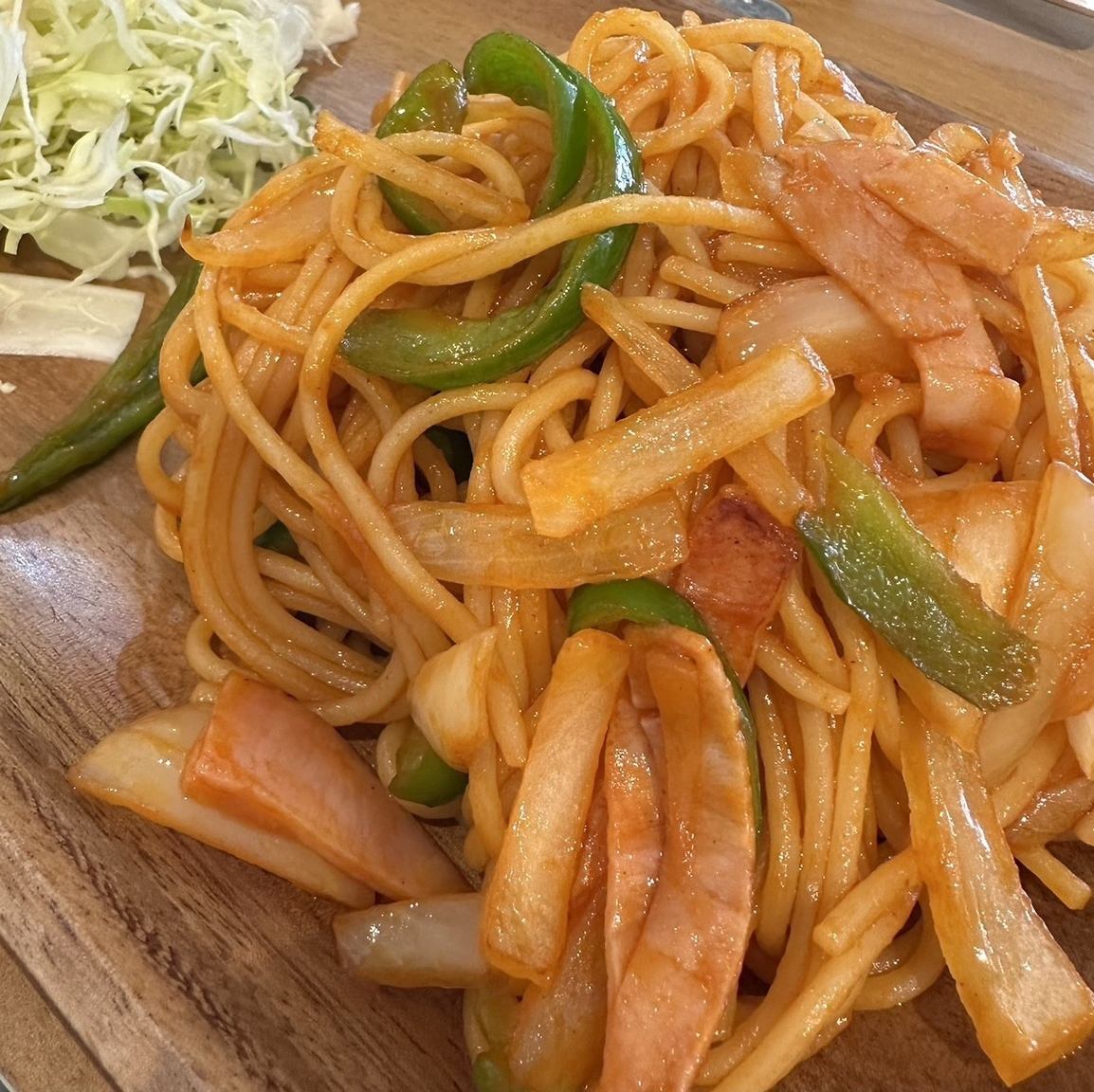 ワンちゃんと一緒に美味しい料理やドリンクを是非！