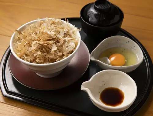 鯖魚片飯佐蛋