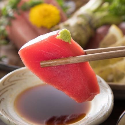 ◆-Luxurious Ultimate-Course◆ Marbled Wagyu beef sukiyaki, luxurious assortment of sashimi with domestic bluefin tuna (6 dishes) 8,800 yen