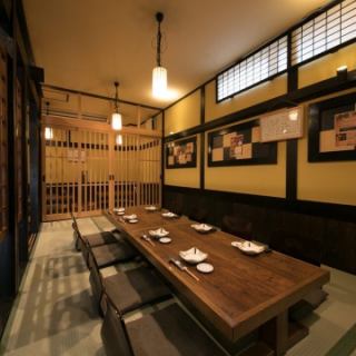 ●【Large banquet, table seats, up to 8 people】● Tatami room seats that can be joined together for up to 10 people!! Birthday/Anniversary/Entertainment
