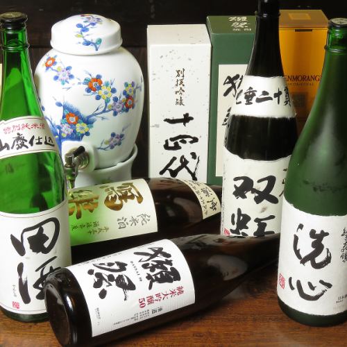 We have sake, shochu, and local sake from each region!