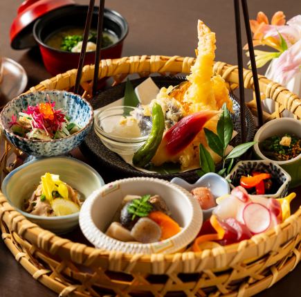 【仅限工作日午餐】“花篮套餐”