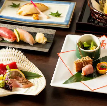 慶事・お顔合わせ【輪~りん~/120分_特別飲み放題付】佳き日を彩るお料理など全7品