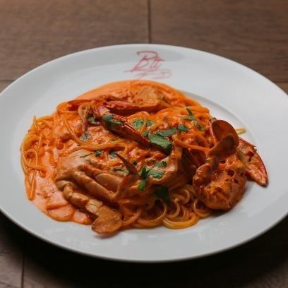 Bit popular pasta! Tomato cream spaghetti with migratory crab