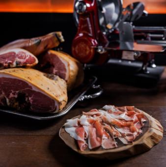  宴会二次会プラン！軽い前菜と90分飲み放題付きで4400円！！！ 