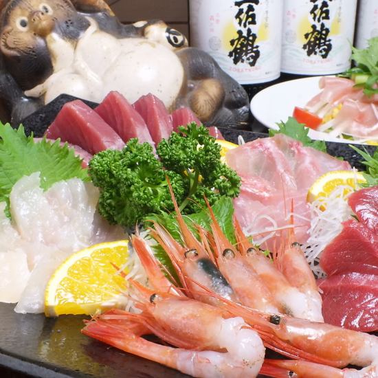 以合理的價格享受新鮮的海鮮，食物和清酒！2小時任您暢飲1100日元（1人）
