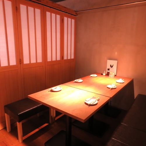 Equipped with a semi-private room for 6 people.Maximum 18 people *If you reserve a private room and a table seat for 2 people, we may ask you to move to the counter seat on weekends or when it is crowded.