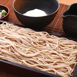 소재가 빛나는 수타 본격 메밀