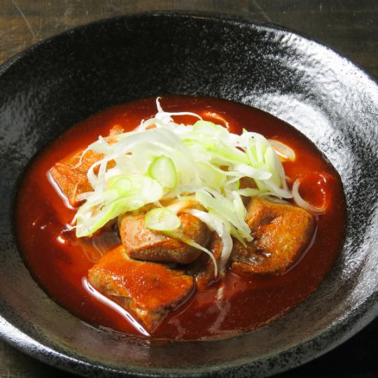 【お酒との相性◎】当店大人気のレバ刺しに近い、ピリ辛タレの赤レバ