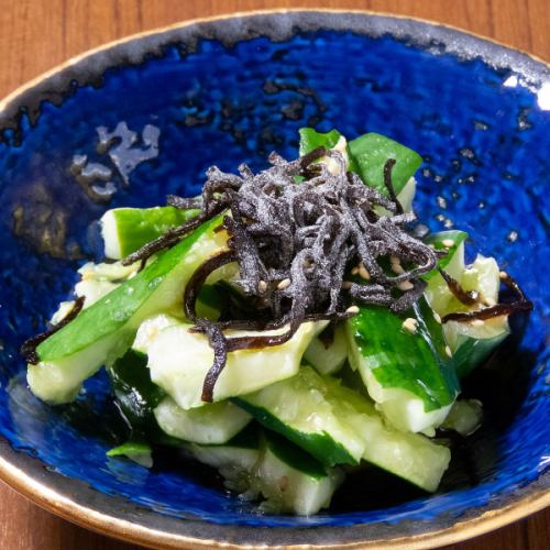 Tataki cucumber with salted kelp