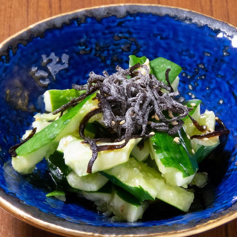 Tataki cucumber with salted kelp