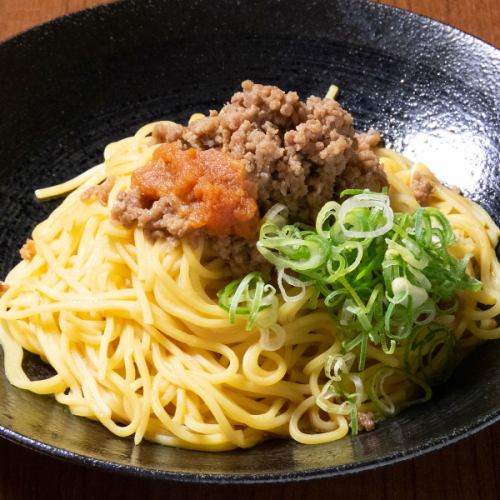 汁なし担々麺/ハンバーグ温玉添え/豚スライスと野菜のすき焼き風/若鶏とキャベツの味噌辣醤炒め