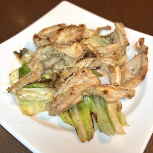 Stir-fried chicken breast with yuzu pepper