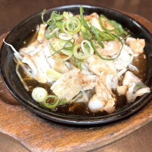 Pork and bean sprouts teppanyaki
